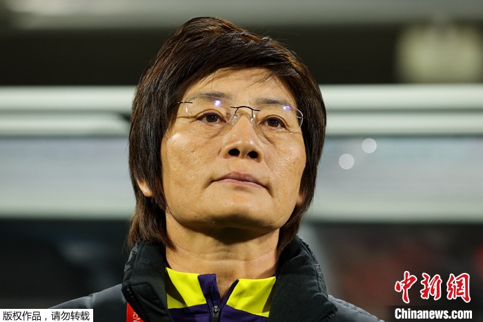 世界杯小组赛揭幕战中国女足0:1负丹麦,末段定