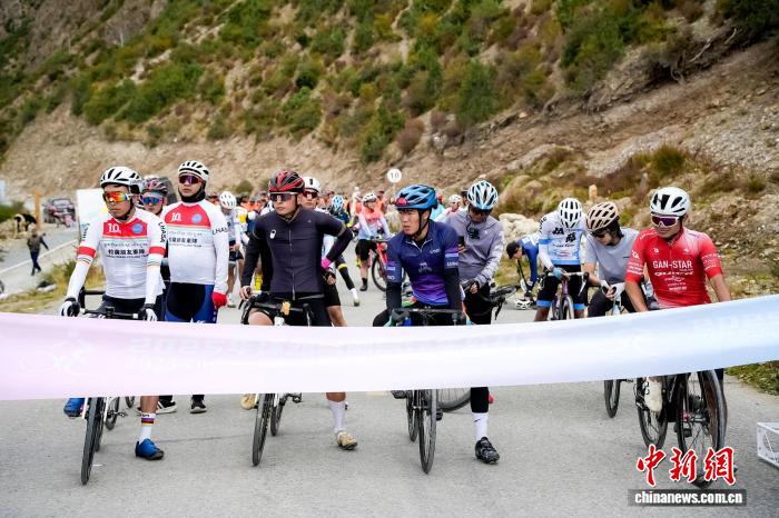 环湖逐梦，活力八宿：2025年环然乌湖自行车公开