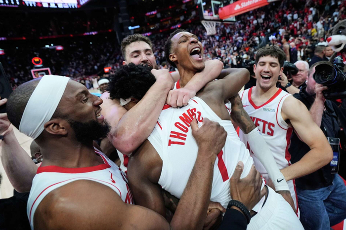 雷霆蝉联榜首湖人逼近前五NBA球队实力榜最新排